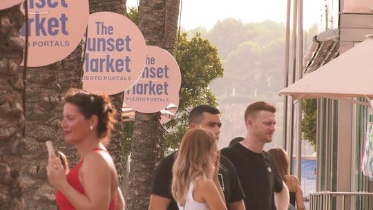 Imagen de The Sunset Market